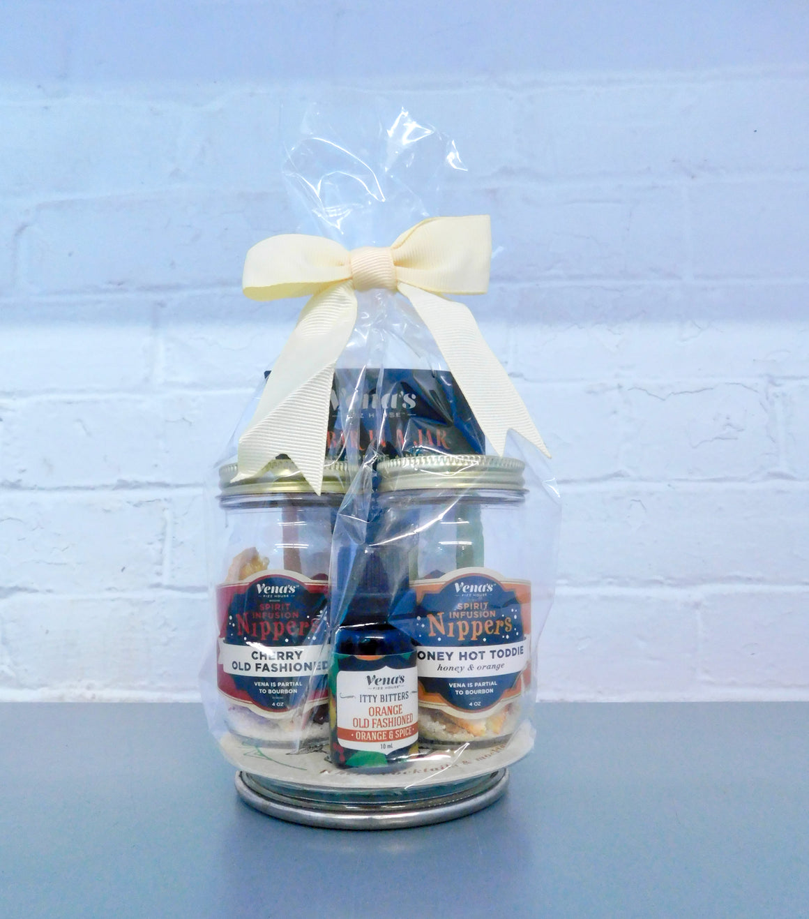 Classic & Cozy Spirit Nipper Bundle