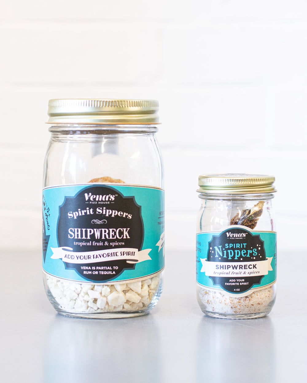 SHIPWRECK SPIRIT SIPPER COCKTAIL INFUSION  ( Pineapple & Banana )